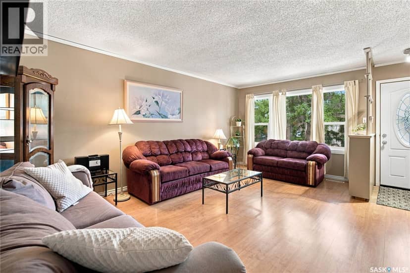 448 Robinson Street, Regina, photo 5
