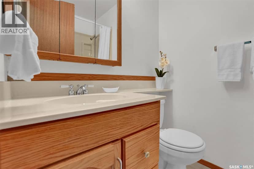 35 Litzenberger CRESCENT — photo 15 of 40