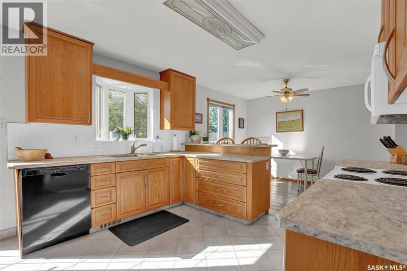 35 Litzenberger CRESCENT — photo 9 of 40
