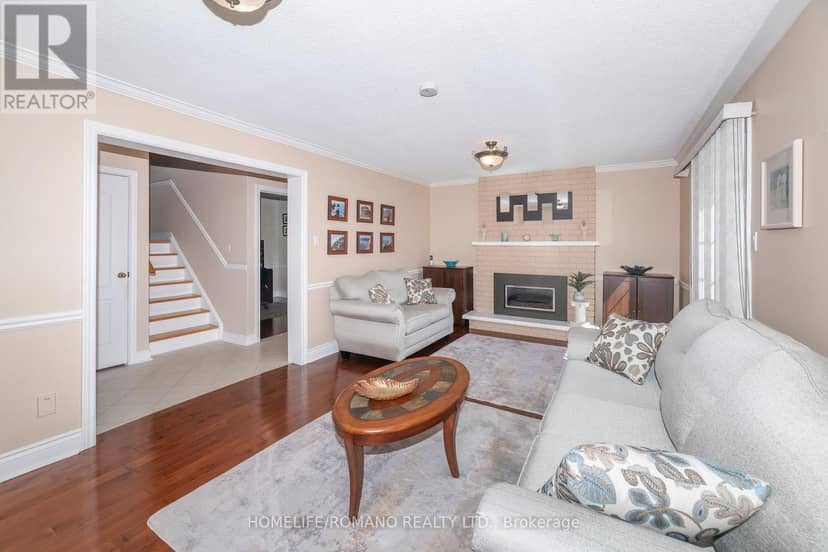 915 Lovingston Crescent — photo 20 of 29