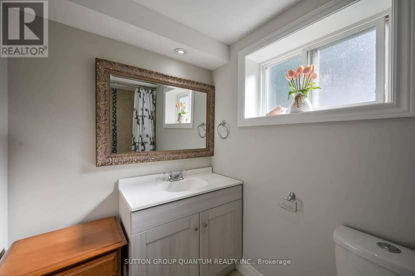 390 Wendall Place — photo 33 of 40
