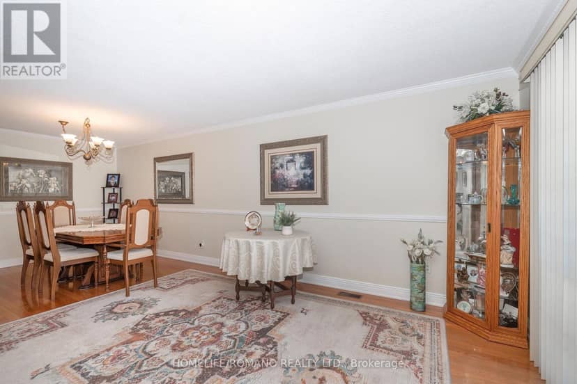 915 Lovingston Crescent — photo 7 of 29