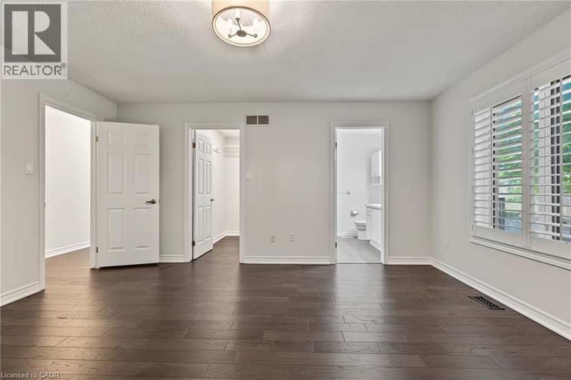 173 WILSON Street W Unit# 4 — photo 18 of 36