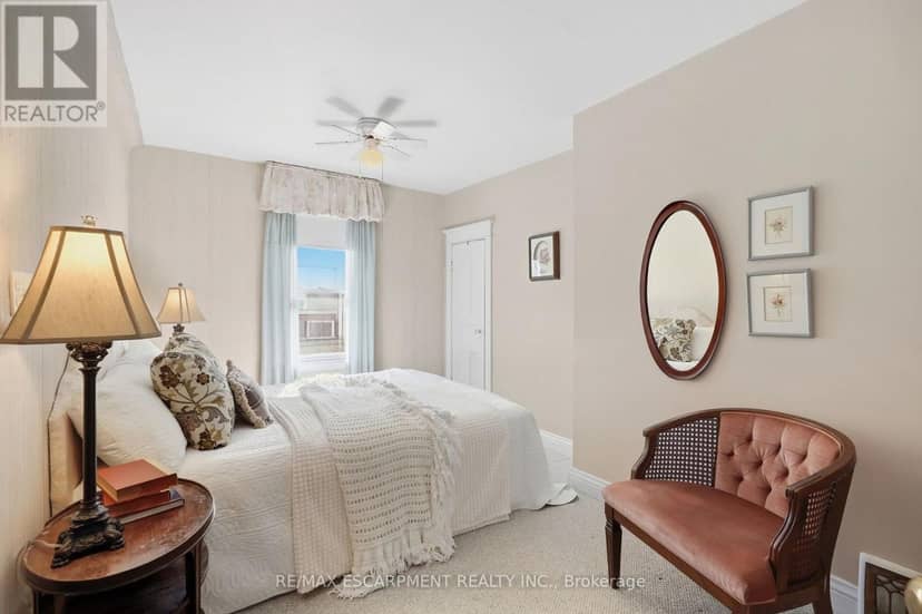 41 East 14th Street W — photo 32 of 40