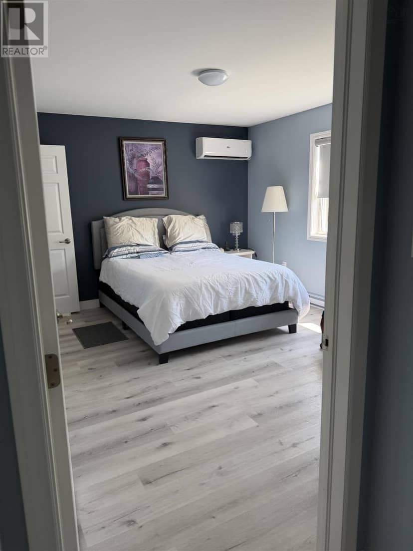 960 Mira Bay Drive — photo 6 of 9