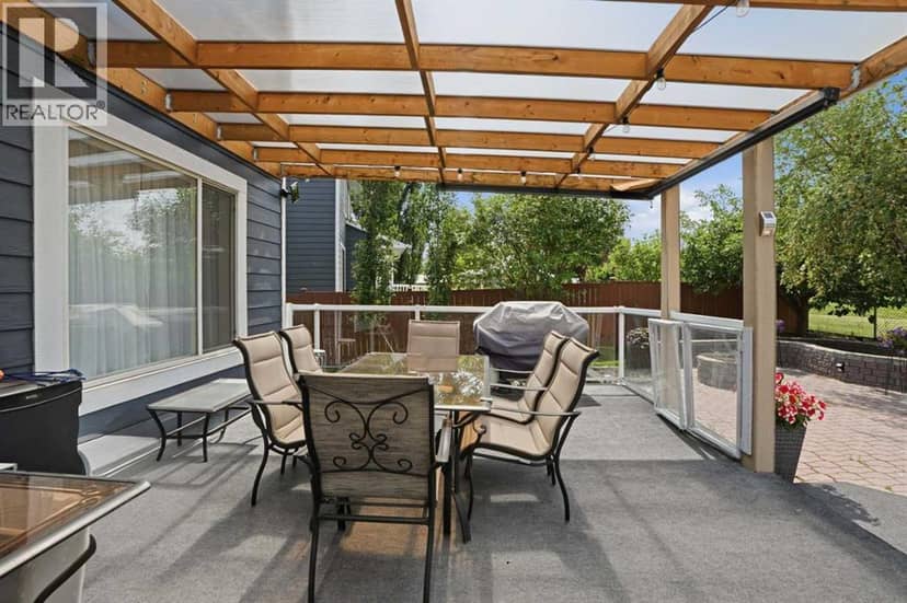 218 Bridlewood Place SW — photo 27 of 40