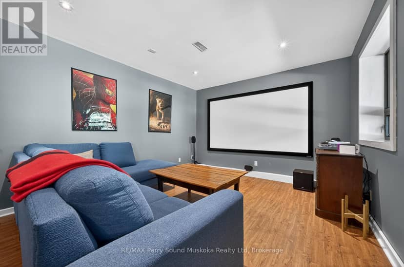 34 Silver Point Drive — photo 32 of 40