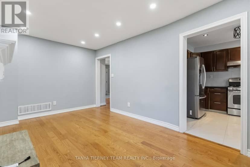 11 Hunter Drive — photo 19 of 40