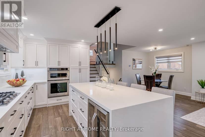 260 Louis Drive — photo 14 of 40