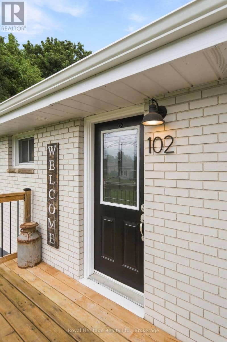 102 Johnstown Road — photo 3 of 39