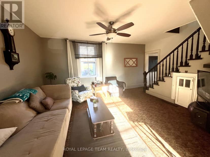 30 Gould Street, Whitewater Region, photo 8