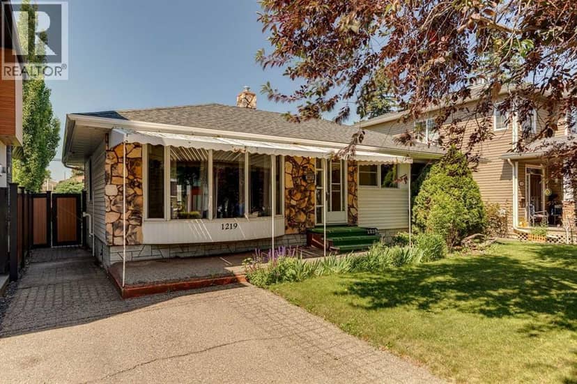 1219 Renfrew Drive NE, Calgary, photo 2