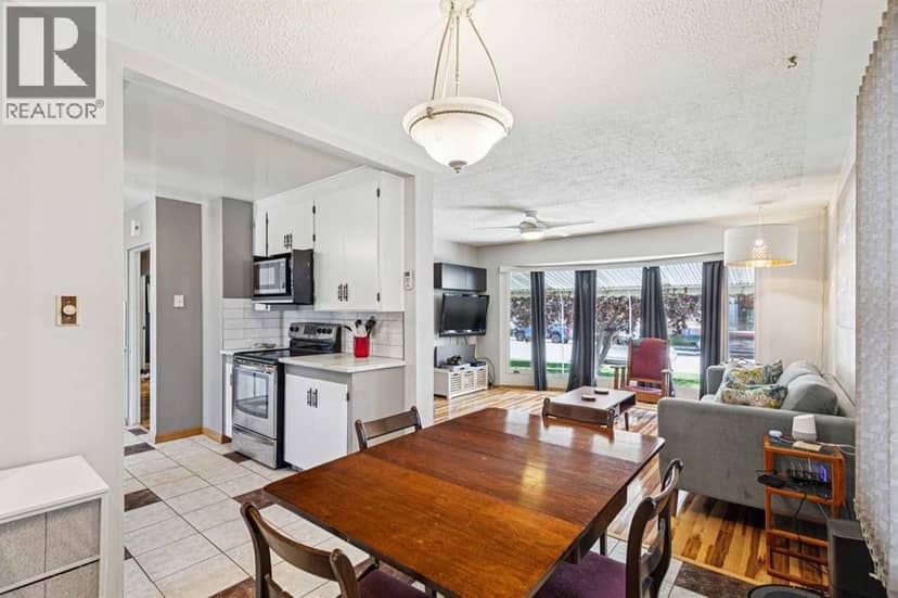1219 Renfrew Drive NE — photo 13 of 40