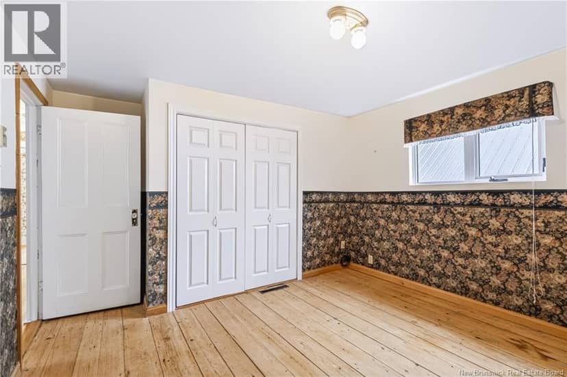 292 Saint John Street — photo 23 of 40