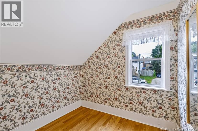 292 Saint John Street — photo 26 of 40