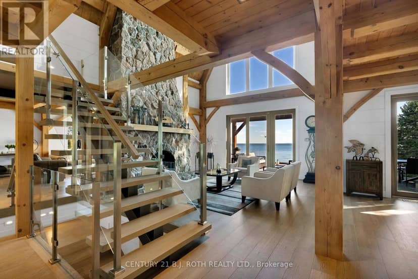 247 Lakeshore Road W — photo 10 of 40