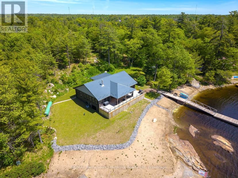 32 A11 Island — photo 5 of 40