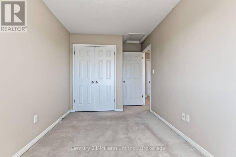 16 - 409 Joseph Street — photo 22 of 40