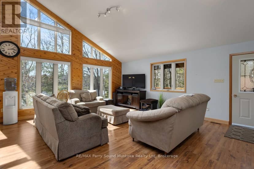 38 Shebeshekong Estates Road S — photo 14 of 40