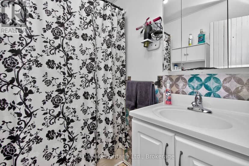179 Seventh Street — photo 15 of 22
