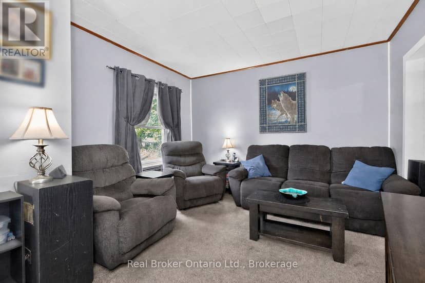 179 Seventh Street, Midland, photo 4