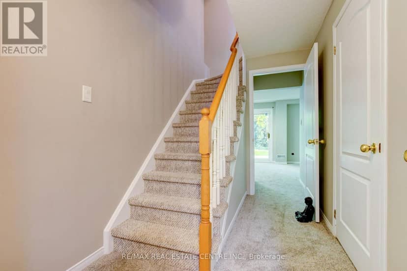 19 - 8305 McLaughlin Road — photo 31 of 40