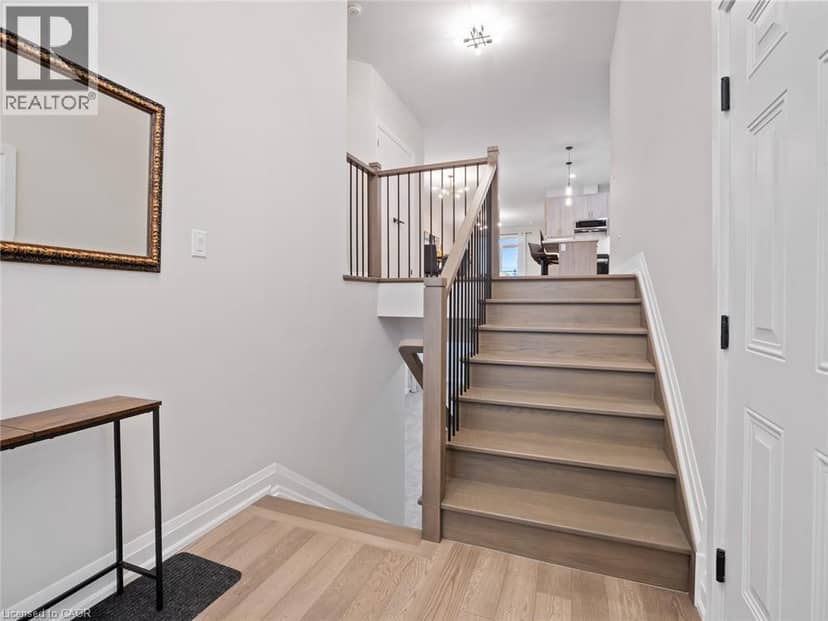 230 KNOLL Street, Port Colborne, photo 3