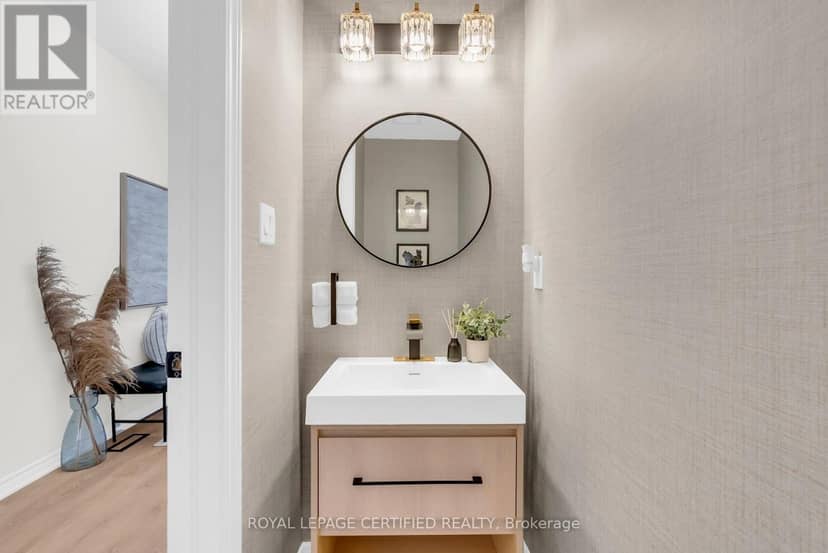 101 McGill Avenue — photo 7 of 40
