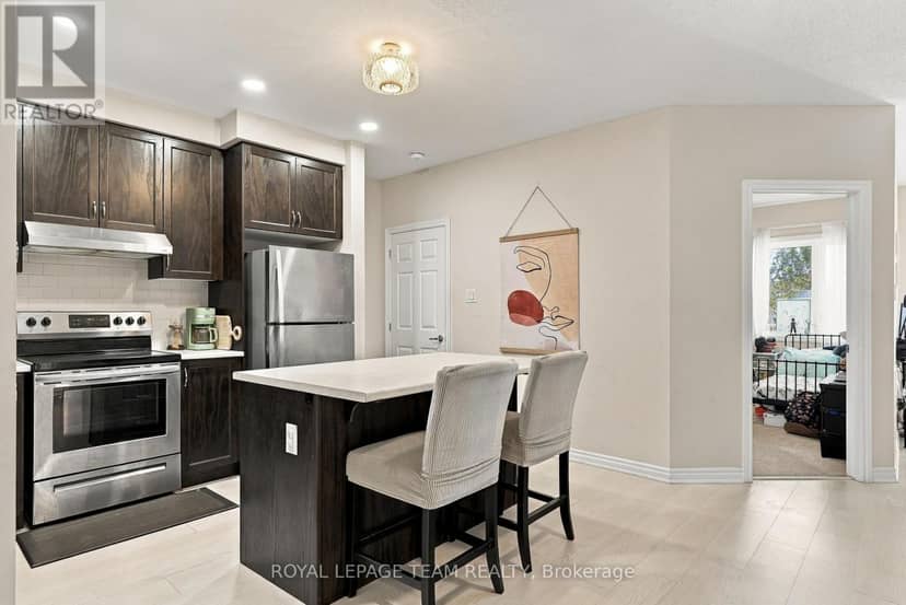 807 Nautilus Private — photo 9 of 35