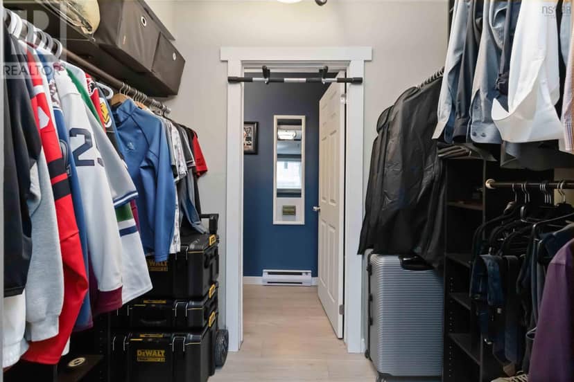 104 12 Spinnaker Drive — photo 26 of 31