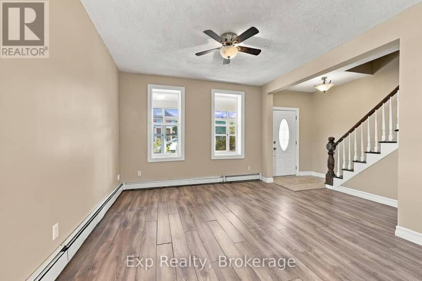 204 Robert Street — photo 11 of 40