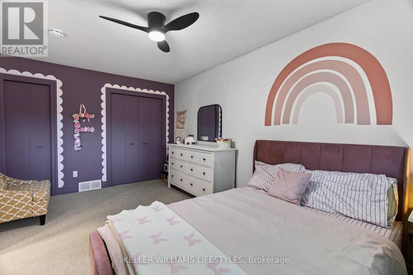 586 Grand View Avenue — photo 27 of 40