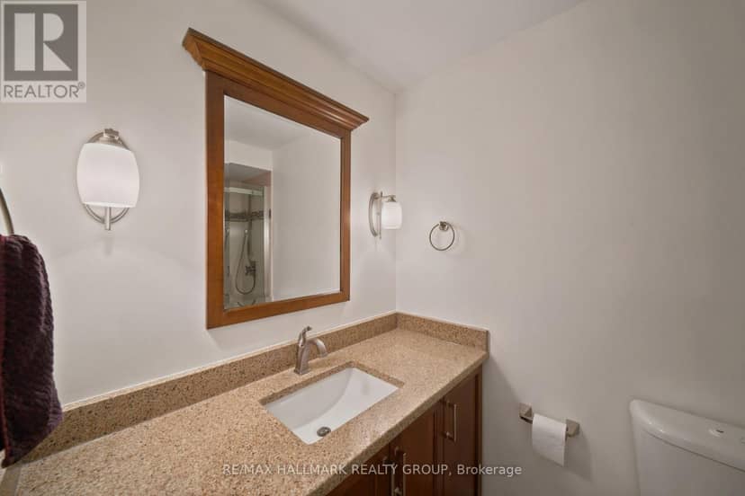 1007 - 415 Greenview Avenue — photo 25 of 32