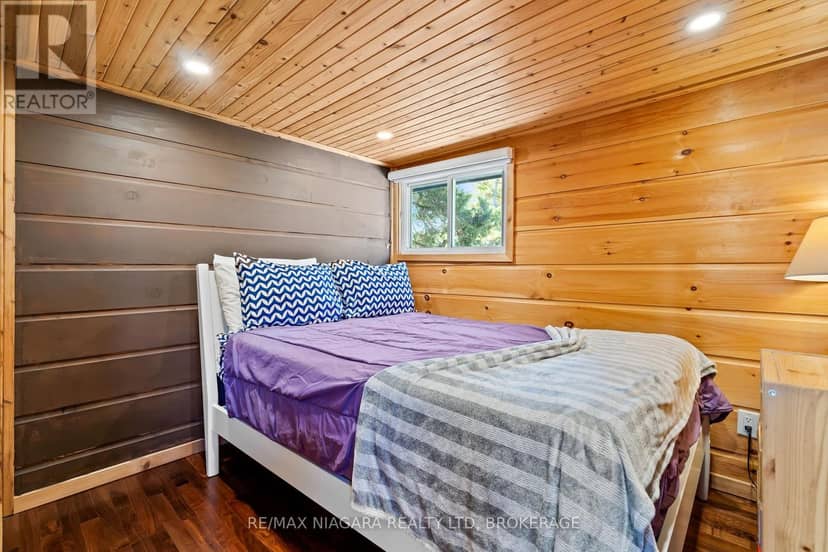 105 Lighthouse Drive — photo 20 of 40