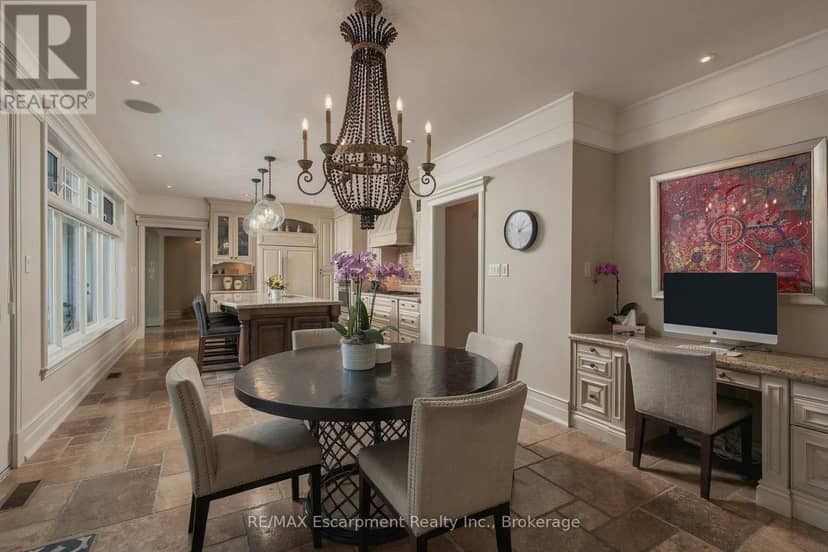 1074 Lavender Lane — photo 14 of 40