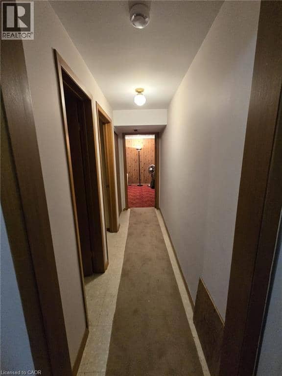 410 LAKEVIEW Drive — photo 11 of 25