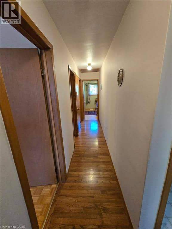 410 LAKEVIEW Drive — photo 15 of 25