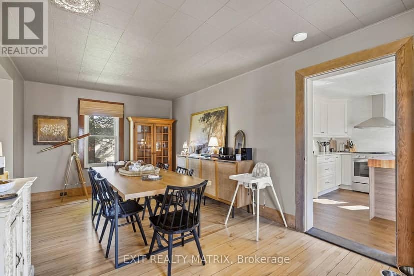 75 Stanley Avenue — photo 11 of 40
