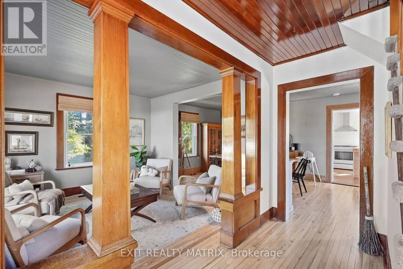 75 Stanley Avenue, Champlain, photo 6