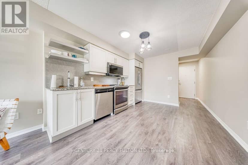 1107 - 400 Adelaide Street E — photo 12 of 27
