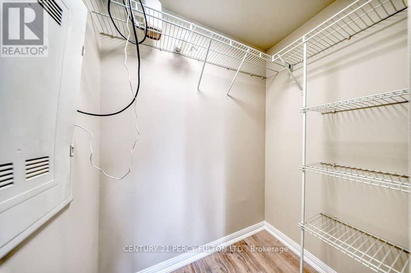1107 - 400 Adelaide Street E — photo 21 of 27