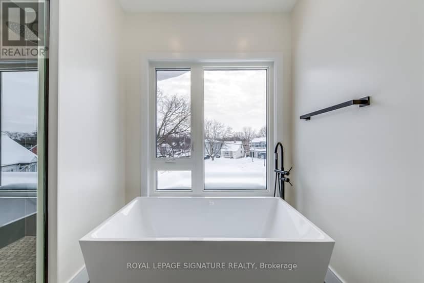 24 Merritt Road — photo 17 of 40