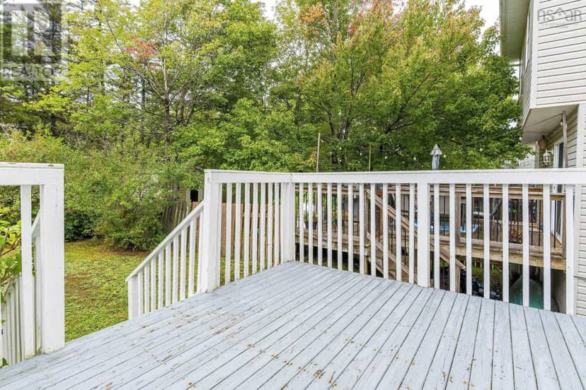 181 Oceanview Drive — photo 37 of 40