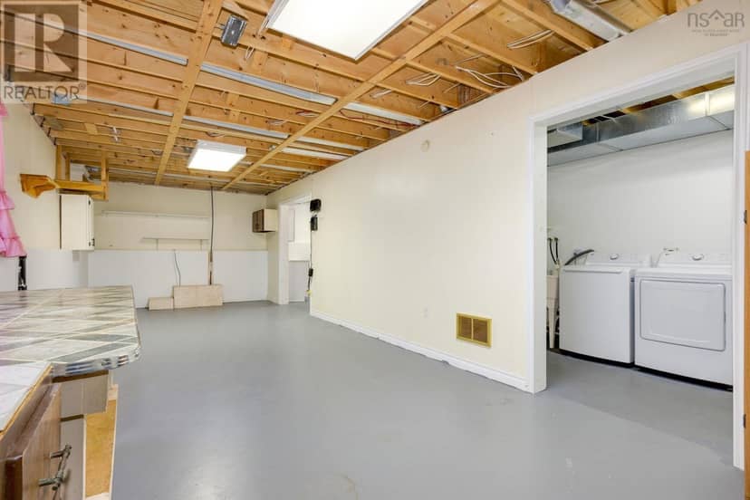 181 Oceanview Drive — photo 35 of 40