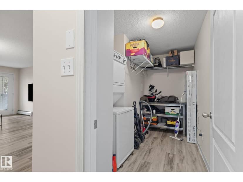 #7210 7327 South Terwillegar Dr NW — photo 25 of 30