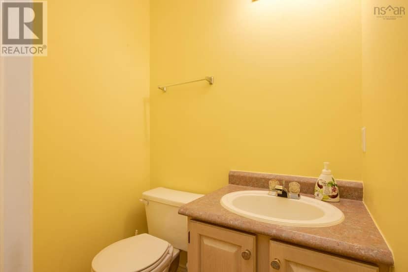 181 Oceanview Drive — photo 19 of 40