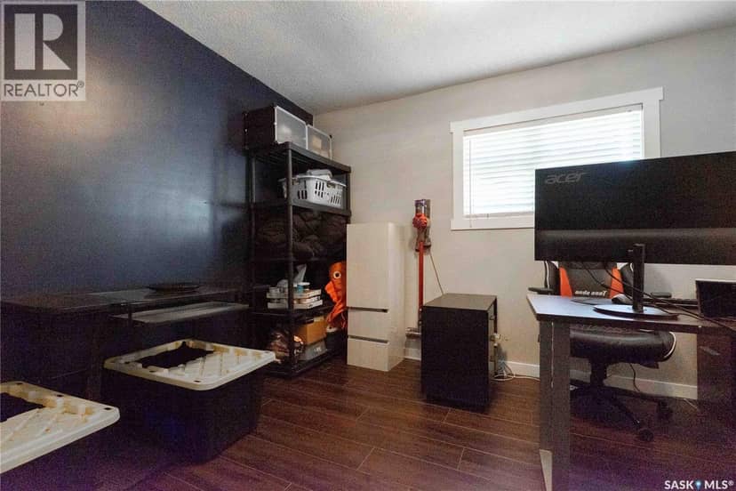 1152 Campbell STREET — photo 23 of 38