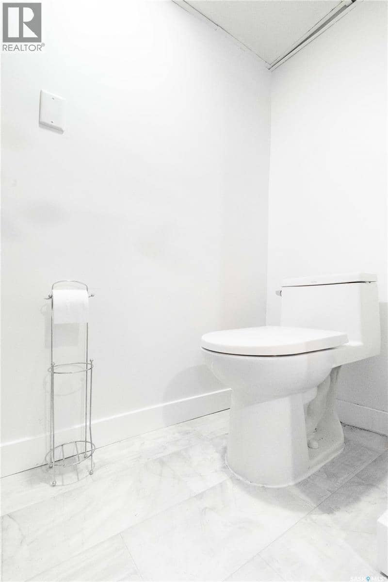 1152 Campbell STREET — photo 33 of 38
