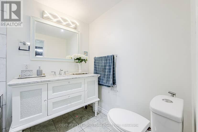 63 Daniels Crescent — photo 38 of 40