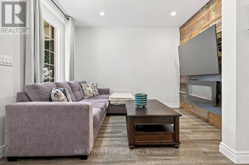 325 Chatham Street — photo 10 of 22